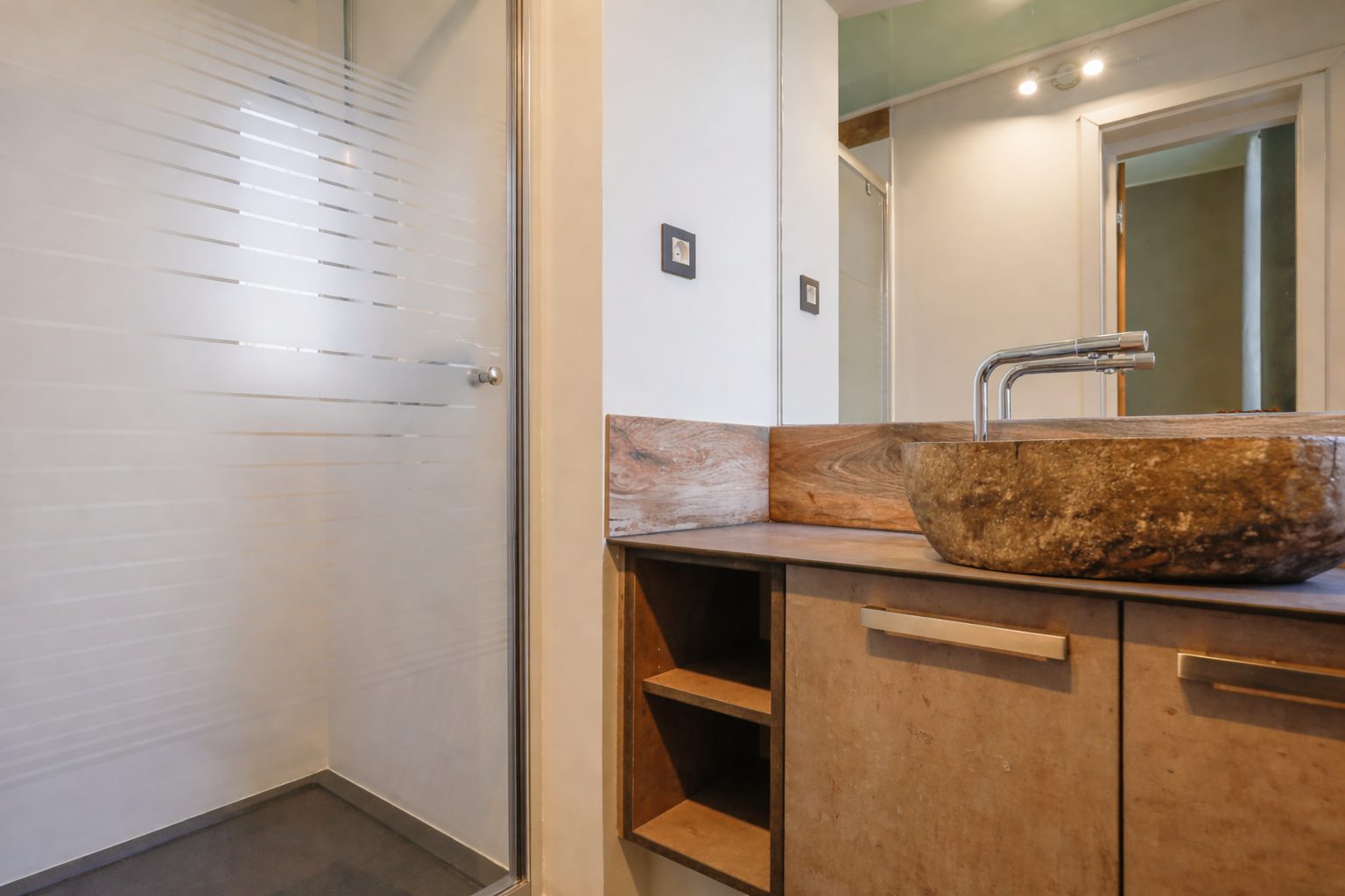 Douche à l’italienne du gîte