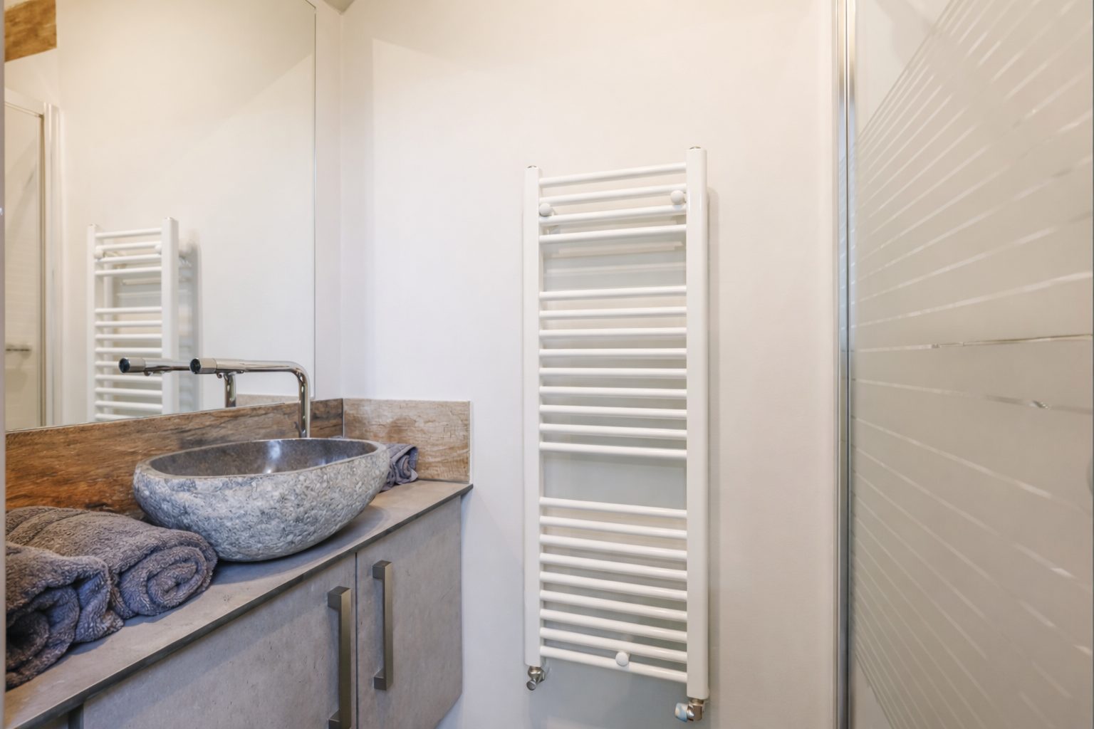Sèche-serviettes de la salle de bain